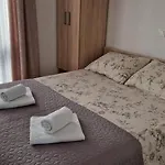Toni Ii Apartamento