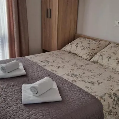 Toni Ii Apartment