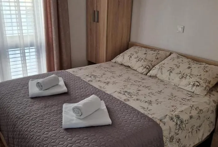 Toni Ii Appartement