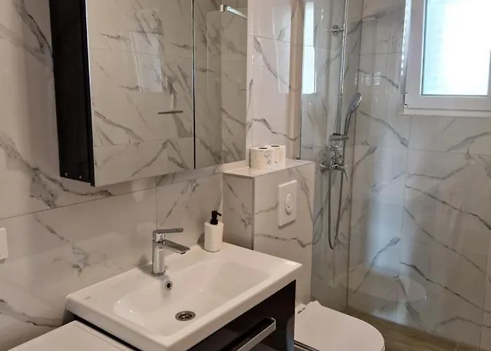 Toni Ii Appartement