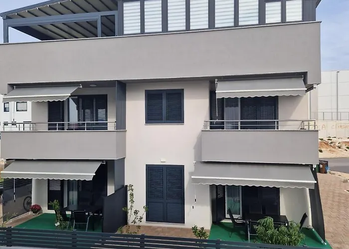 아파트 Toni Ii 비오그라드나모루